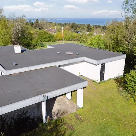 Semesterbostad Brodde - 550m From The Sea By Interhome